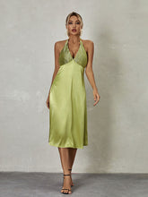 Ishbel Neckholder-Midikleid aus Satin